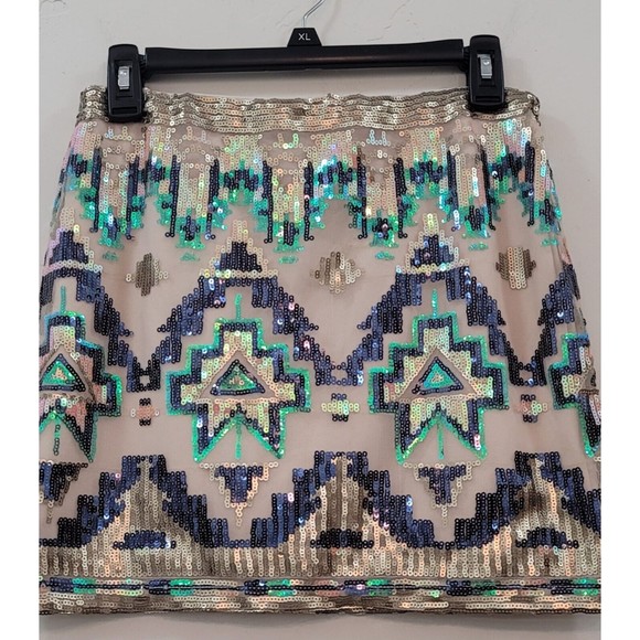 Alya Francesca's NWT Sequin Mini Skirt Soutwestern Aztec Tribal Multicolor Sz.M - Picture 3 of 10